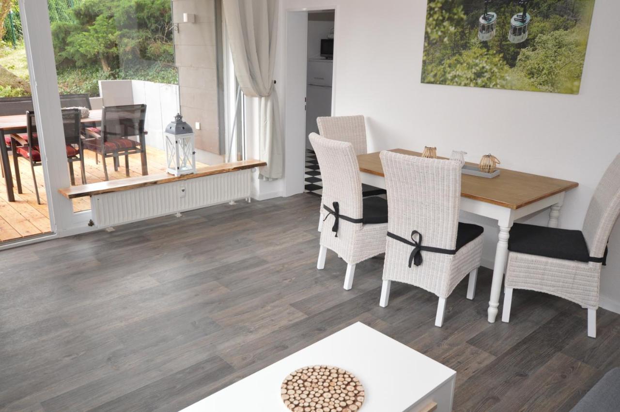 Harzfeuer Bergblick Apartment บัดฮาร์ซบวร์ก ภายนอก รูปภาพ